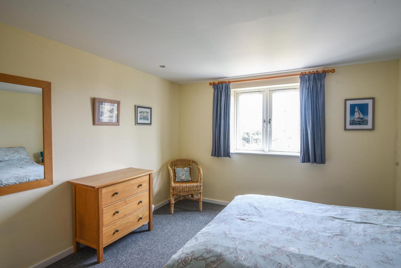 5 Buckfields Apartment Лайм Риджис Екстериор снимка